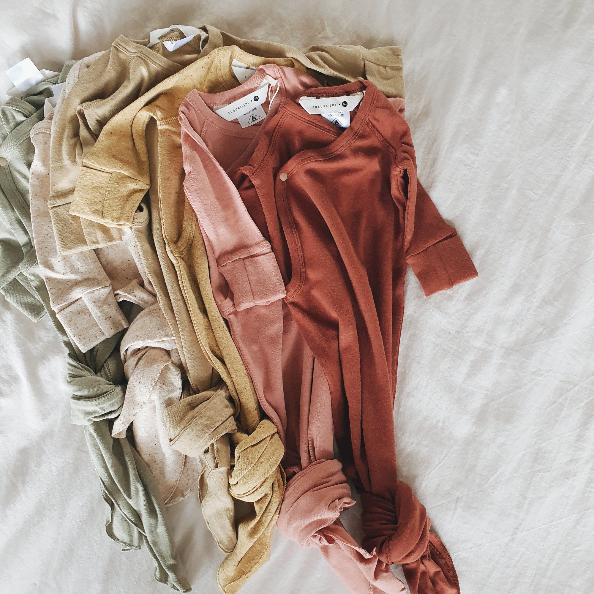 SUSUKOSHI KIMONO GOWN - Sage