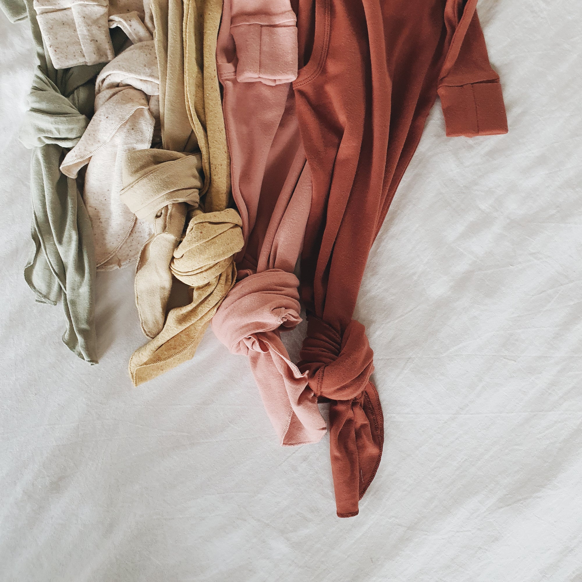 SUSUKOSHI KIMONO GOWN - Sage